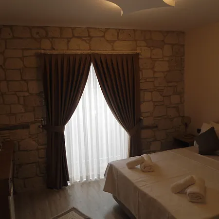 F&g Alaçatı