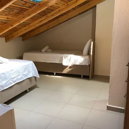 Bed & Breakfast F&g