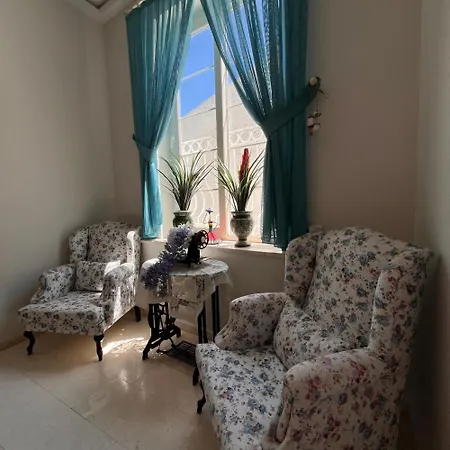 F&g Nocleg ze śniadaniem Alaçatı